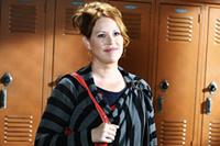 Molly Ringwald in The Secret Life of the American Teenager