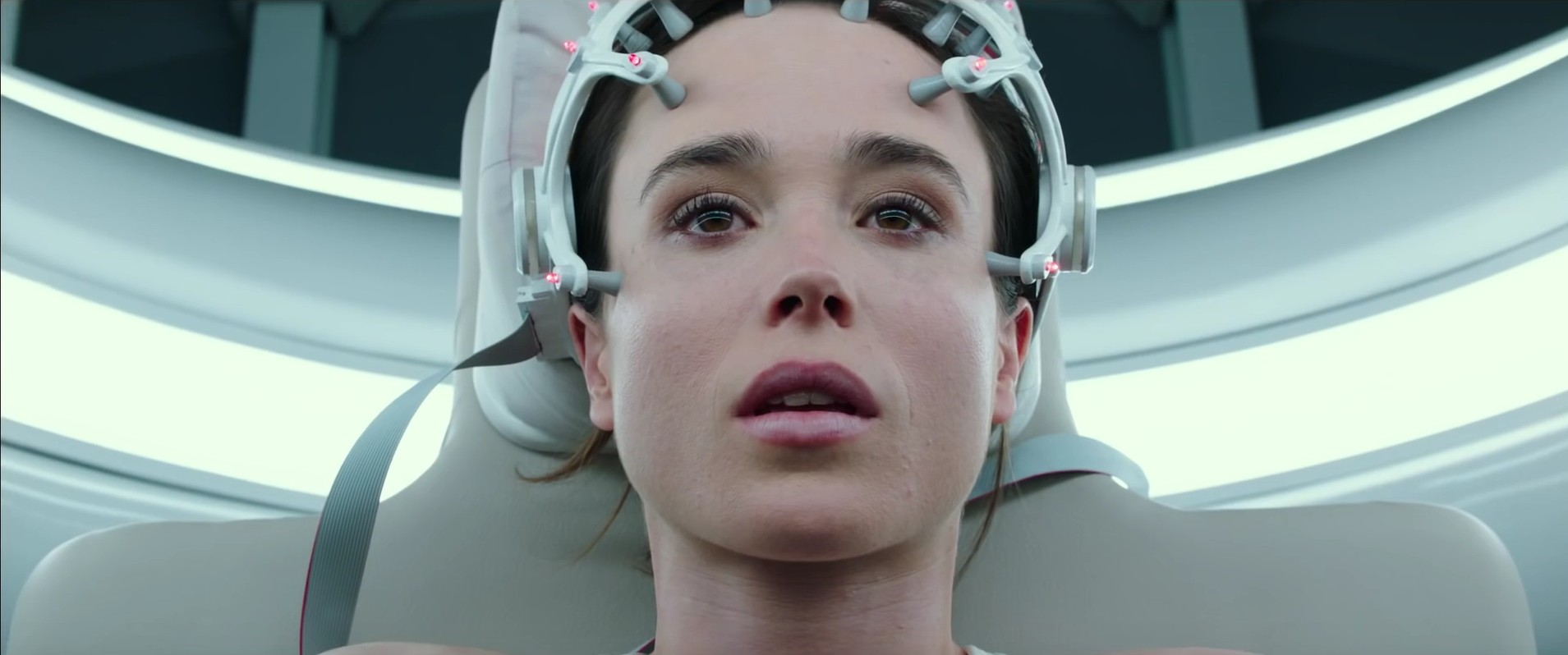 Flatliners Trailer: Ellen Page and Diego Luna Star in Horror Remake